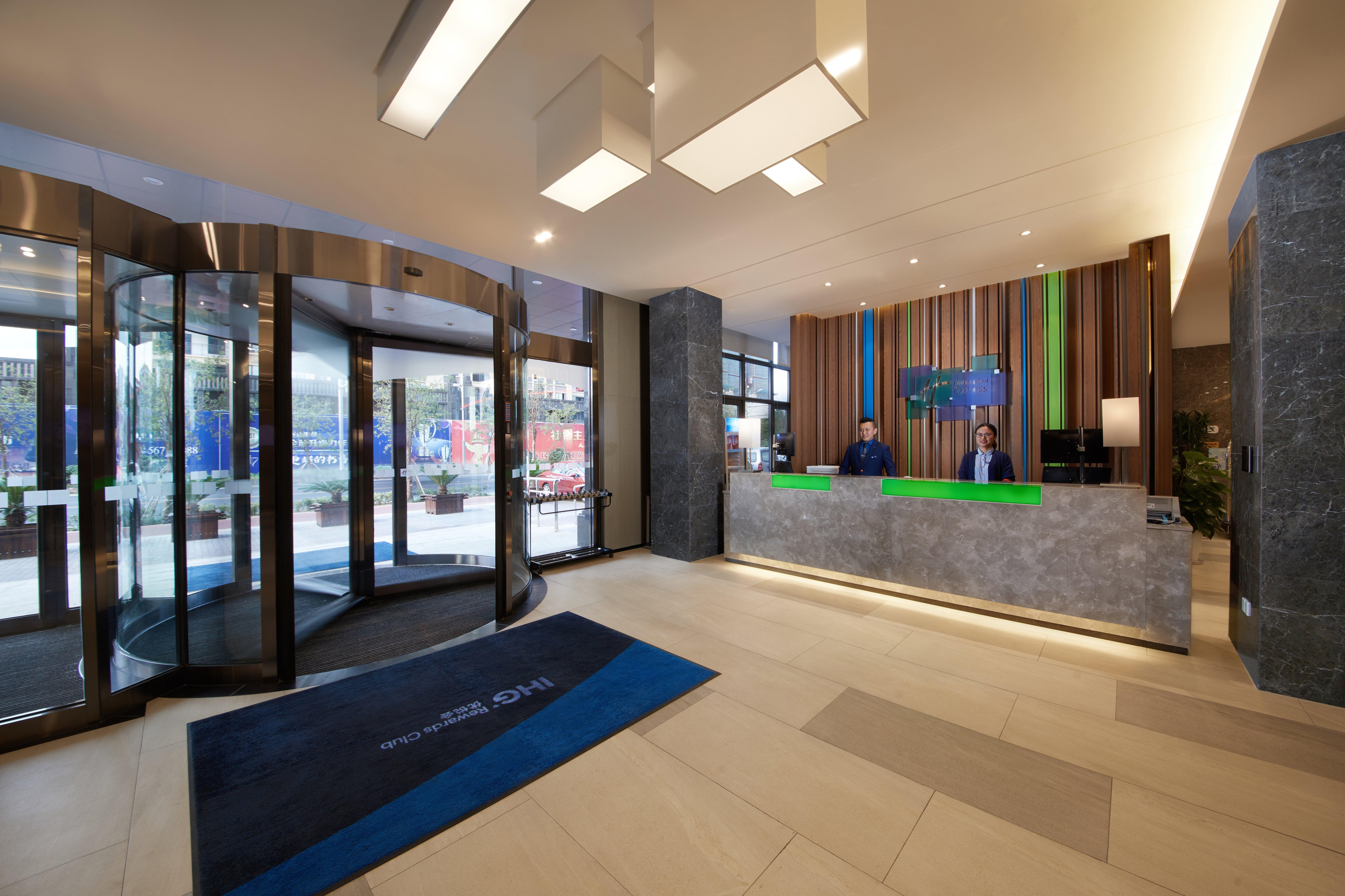 Holiday Inn Express Zhangjiagang East By Ihg Eksteriør bilde